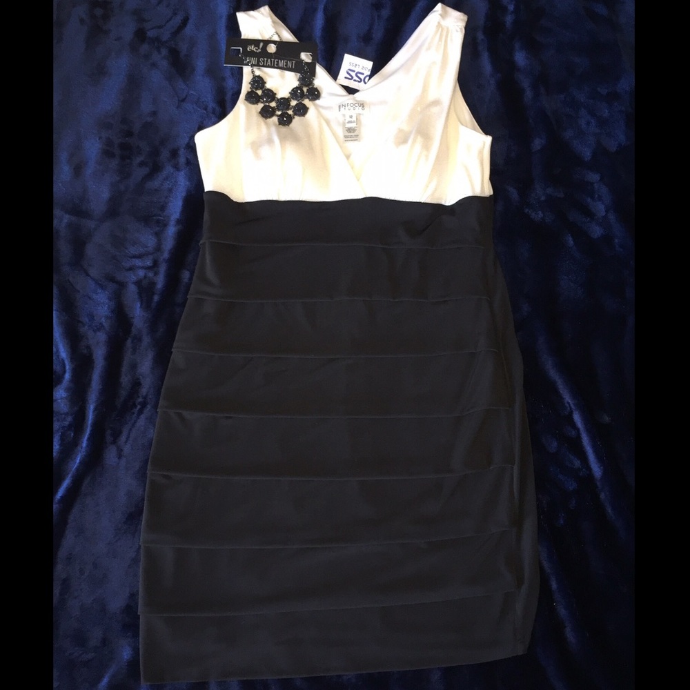 Dress and Necklace bundle